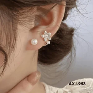 Flower Pearl Zircon Earrings Golden Silver Lightweight - Image 6