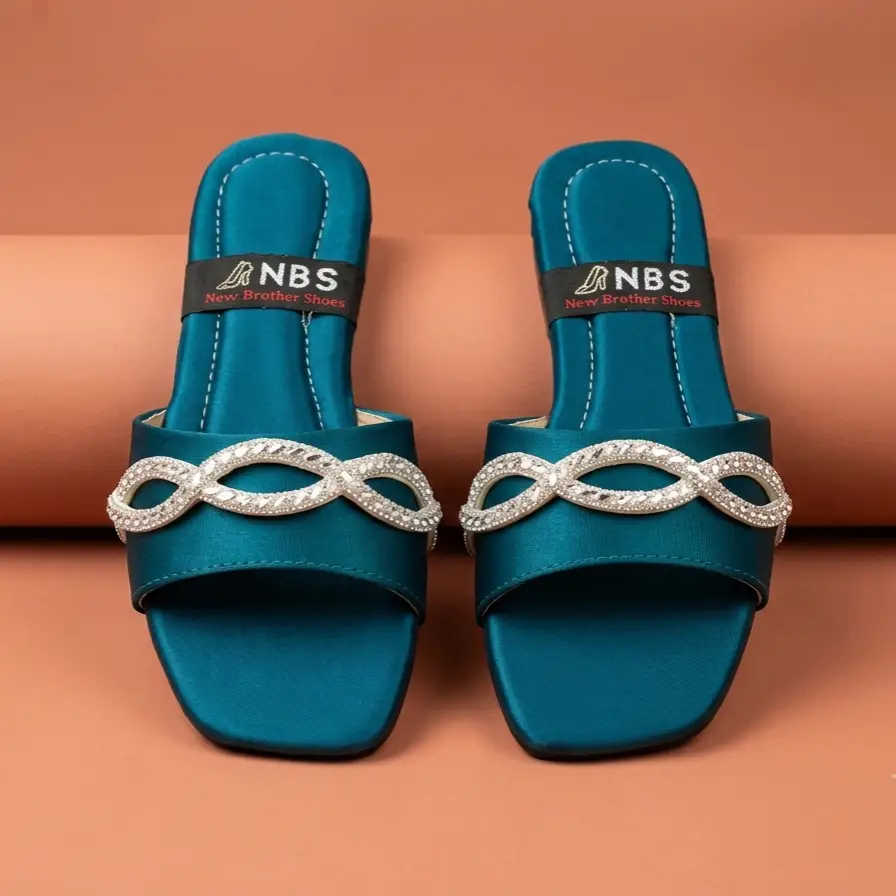 Women's Synthetic Leather Fancy Flats - Image 3